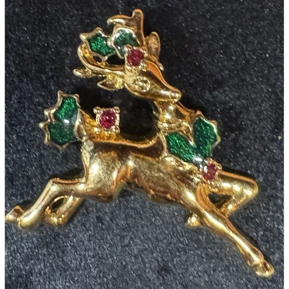 Vintage Gold Tone Reindeer Brooch Red Rhinestone Green Enamel Christmas Avon Pin - Picture 2 of 9